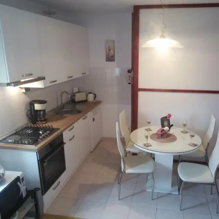 Luciana Apartamento Zadar